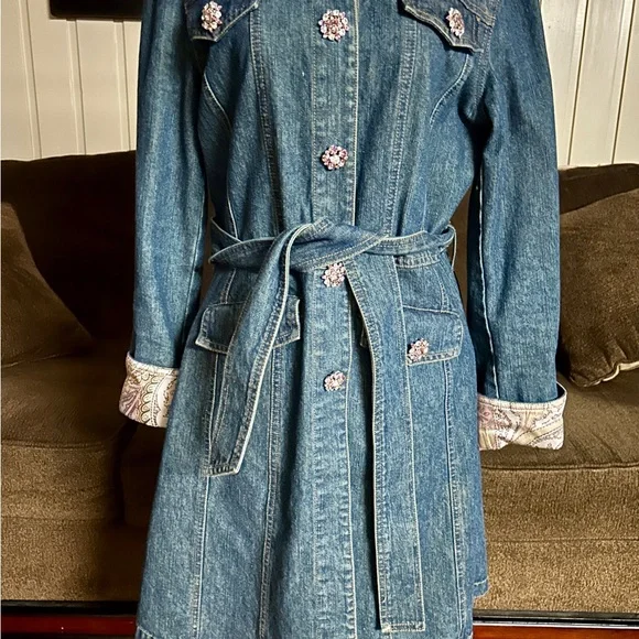 Berek • Medium • Vintage • Blue • Denim • Pink Rhinestones Buttons • Trench Coat - Picture 4 of 12